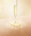 Carence en calcium sur la peau du visage, peau sèche et fragilisée avec barrière cutanée altérée