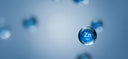 Représentation du zinc, oligo-élément clé pour l’équilibre, l’apaisement et la protection de la peau du visage en cosmétique Gemology